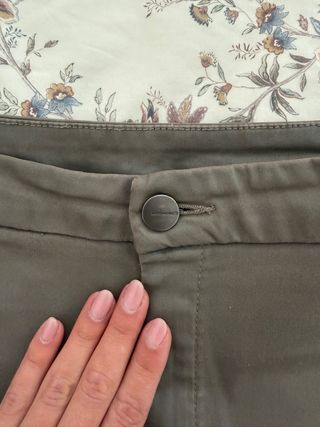 Pantalón Massimo Dutti verde