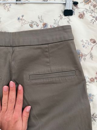 Pantalón Massimo Dutti verde