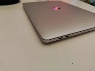 MacBook Pro M1 2022 Plata