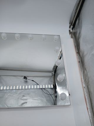 Specchio per trucco Hollywood con luce, specchio da toeletta con 15 lampadine LED e porta di ricarica USB, 3 modalità di illuminazione regolabili