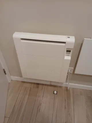 2 Radiadores Eléctricos Blancos