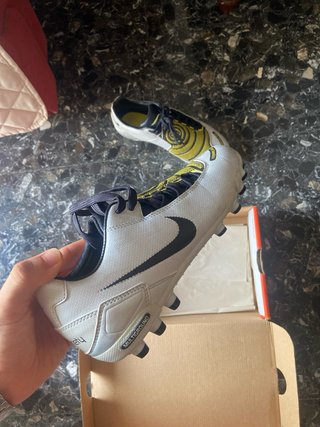 Botas de Fútbol Nike Total 90 Shoot