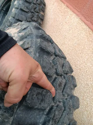 Llantas y neumáticos para nissan y Toyota