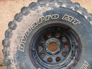 Llantas y neumáticos para nissan y Toyota