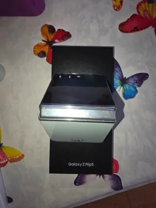 Samsung Galaxy Z Flip 5