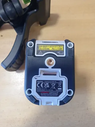 Nivel Láser con Soporte