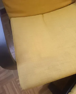 Sillón y reposapiés IKEA POÄNG negro/amarillo