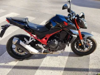 Honda CB Hornet 750 2023 Quickshifter 4100km