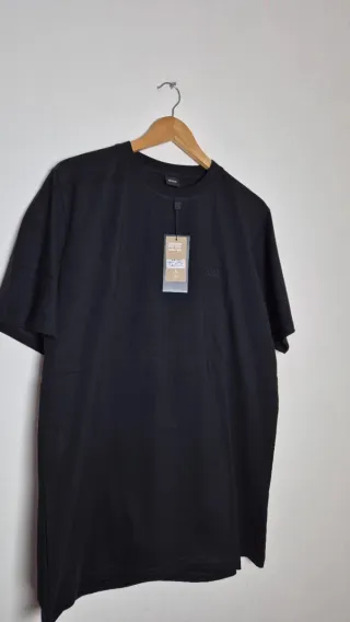 T-shirt homem Hugo Boss L preto
