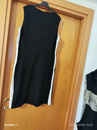 Abito smanicato TAKE IT nero/bianco taglia XL