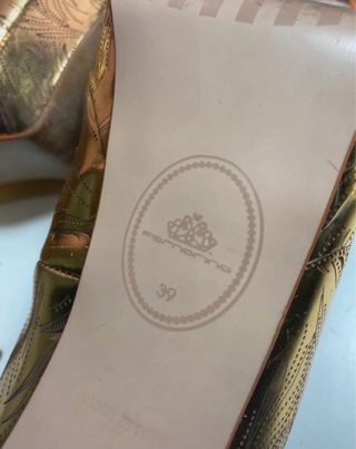 Scarpe Fornarina pelle dorata