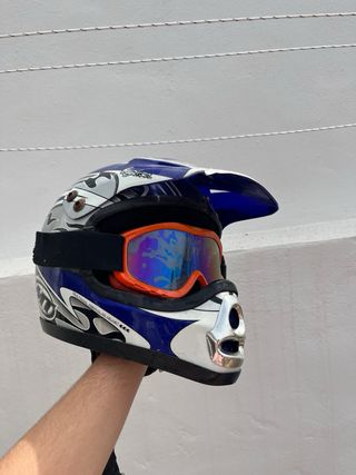 Casco Motocross Infantil con Gafas