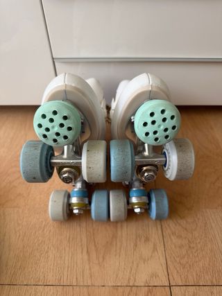 Patines de competición blancos 4 ruedas