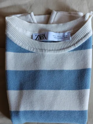 Top Zara a righe blu e bianche smanicato