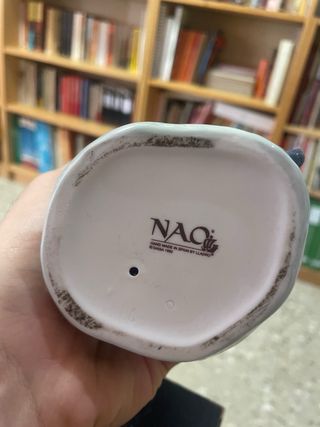 Figura Nao by Lladró niño y perro