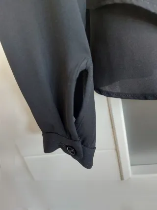 Zara Talla XS - Blusa Negra Doble Capa Manga ¾