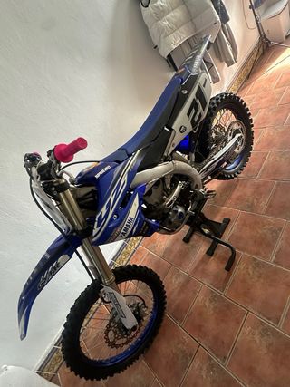 Yamaha YZF 450 2021 Motocross