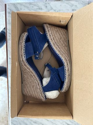 Alpargatas de zapatería, azul marino, Talla 38.