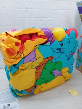 Centro de juegos hinchable Intex Dinos