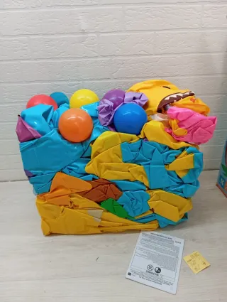 Centro de juegos hinchable Intex Dinos