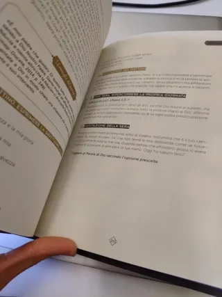 PICCOLA GUIDA ALLA GIOIA QUOTIDIANA