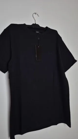 T-shirt homem Hugo Boss Homem Tamanho M preto