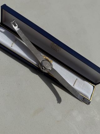 OMEGA ORO 18K DIAMANTES Y ESMERALDAS