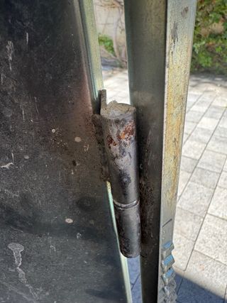 Puerta registro hierro galvanizado 75x105