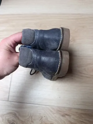 Botines niño talla 27