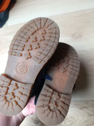 Botines niño talla 27