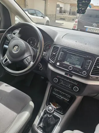 Volkswagen Sharan 2011