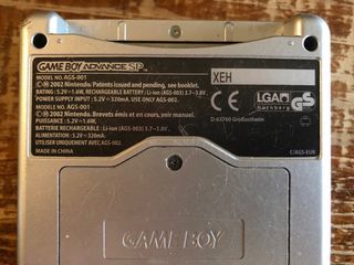 Nintendo Game Boy Advance SP Plata + Pokemon