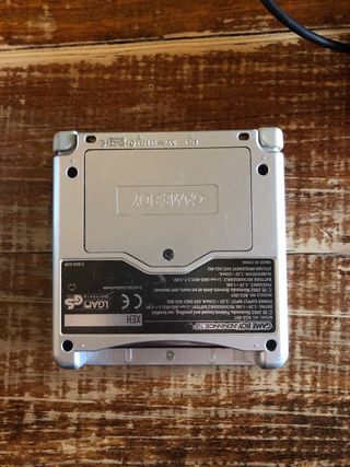 Nintendo Game Boy Advance SP Plata + Pokemon