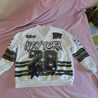 Conjunto camiseta y pantalón verde