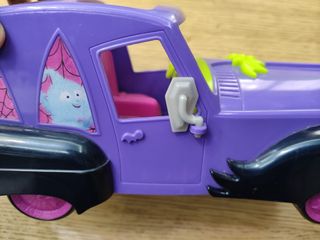 Auto Vampirina Disney con luci e suoni