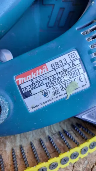 Atornillador Automático Makita 6833