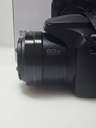 Panasonic Lumix DC-FZ82D Cámara Digital 4K