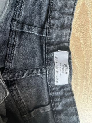 Pantalón vaquero corto negro Talla XL