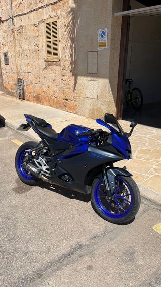 Yamaha YZF R125 Negra/Azul