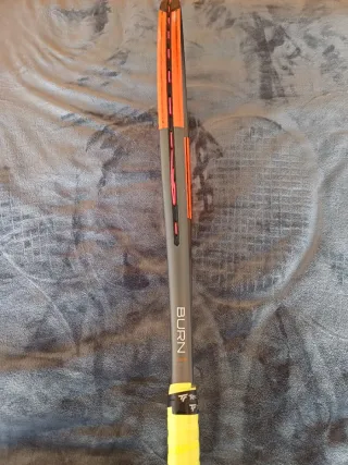 Raqueta de tenis Wilson Burn