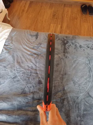 Raqueta de tenis Wilson Burn