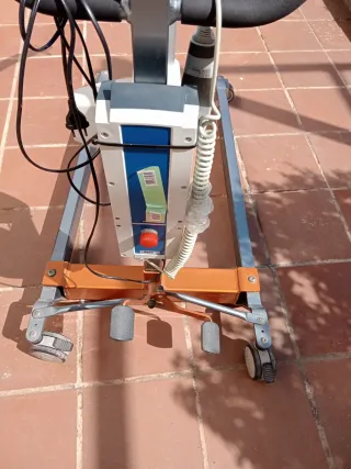Grúa eléctrica para enfermos Sunlift