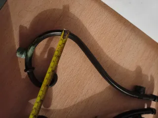 Brazos para lámpara de metal