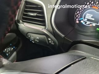 Ford S Max 2.5 Duratec Atk. FHEV 140kW ST-Line 5