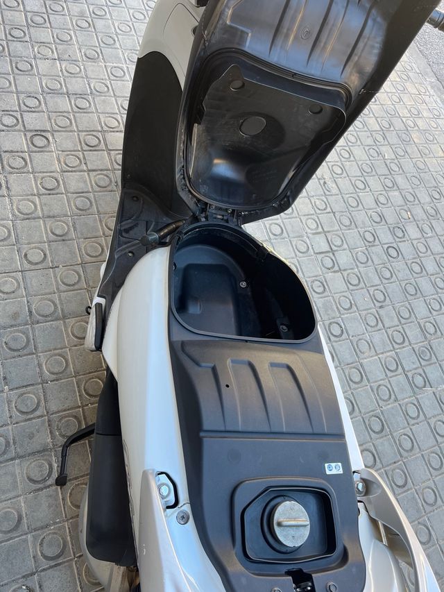 Honda sh 300