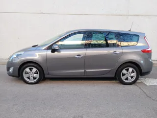 Renault Grand Scenic 2010