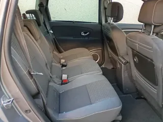 Renault Grand Scenic 2010