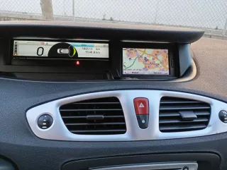 Renault Grand Scenic 2010