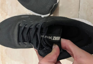 Zapatillas Nike Revolution 5 Negro/Blanco