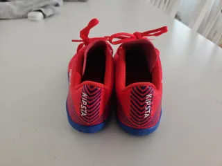 Zapatillas Fútbol Rojas y Azules
